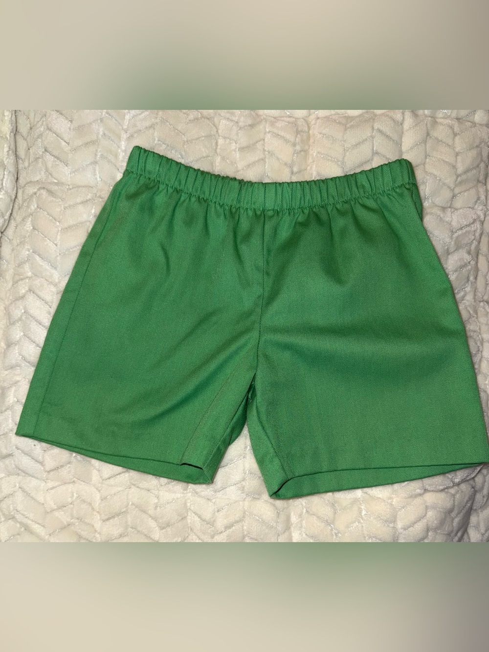 Little English boys green twill shorts, size 6